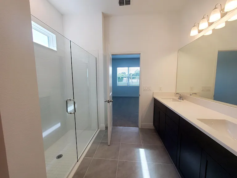 2058 Emerald Springs Dr — Photo 24