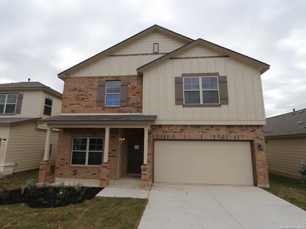 13136 Bay Point Way, St Hedwig, TX 78152