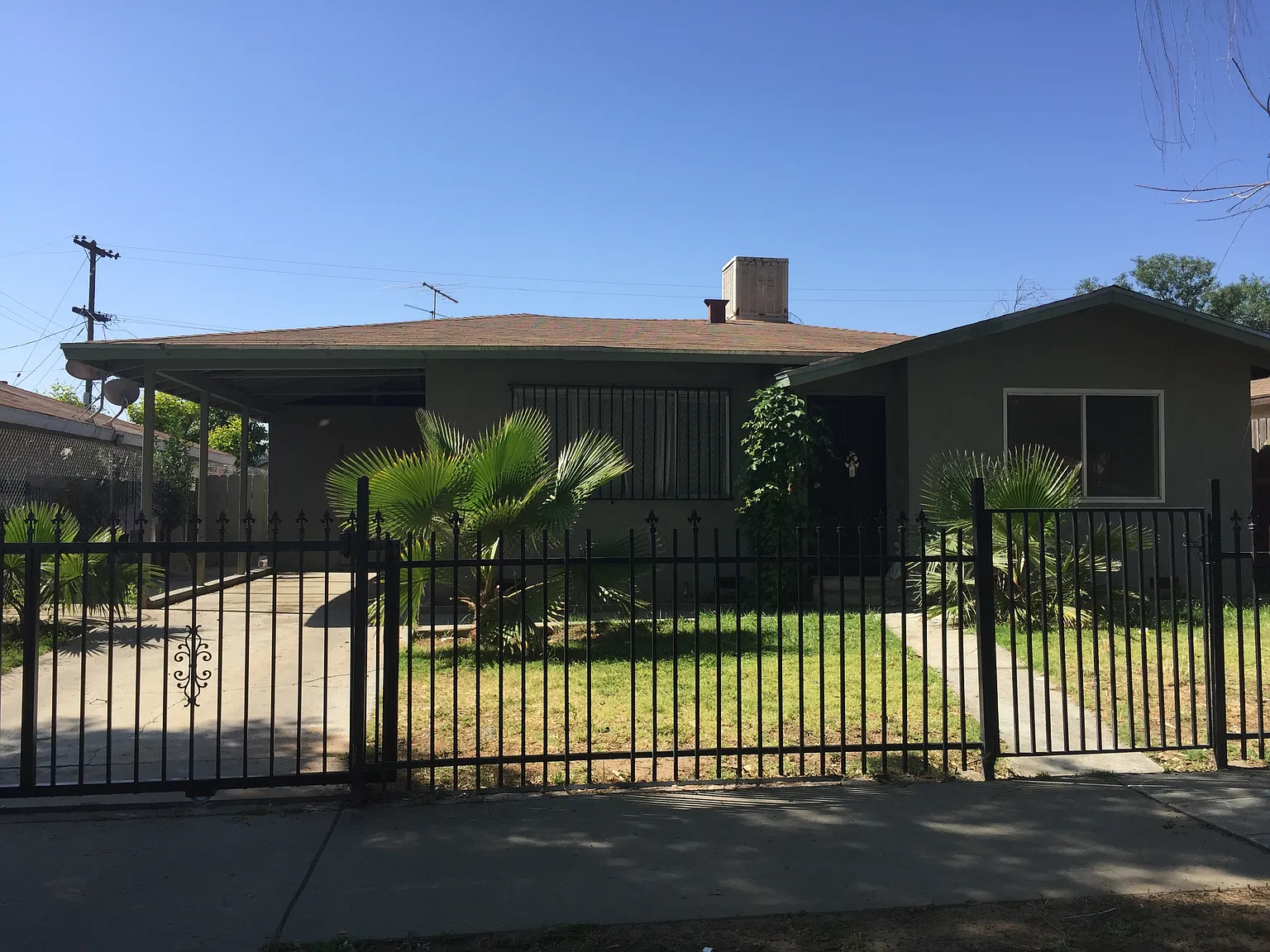 4180 E Nevada Ave photo 1