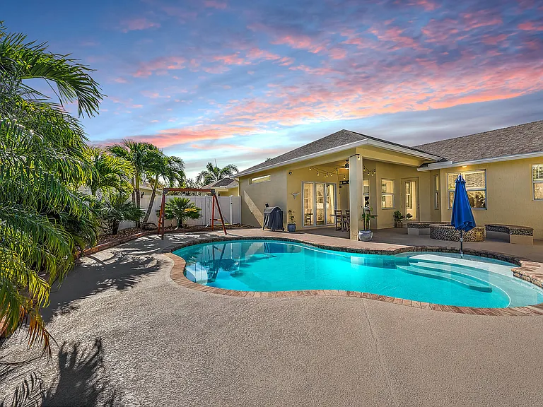 10352 SW Westlawn Blvd — Photo 28