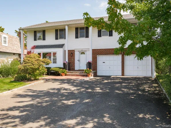 27 Bridle Path, Roslyn, NY 11576