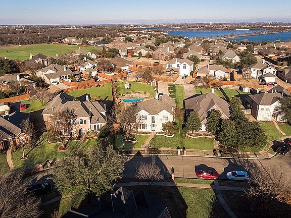 4th image of 4909 Bayport Cir