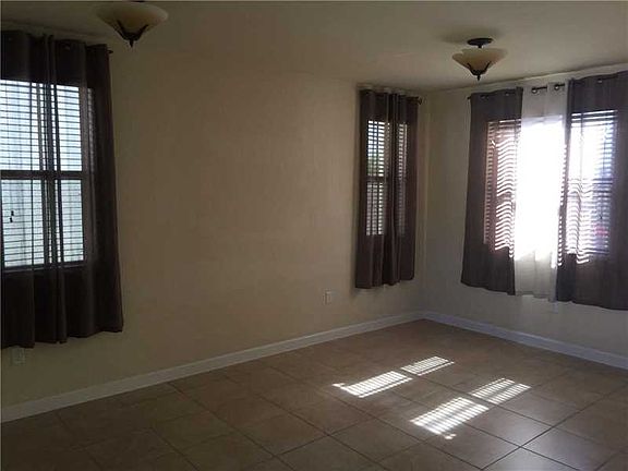 4th image of 15444 SW 118th Ter #15444