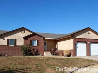 8735 S Amber Ridge St, Viola, KS 67149