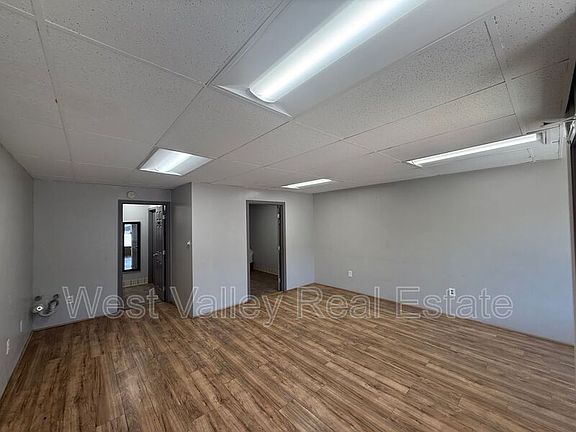 2nd image of 518 Center St