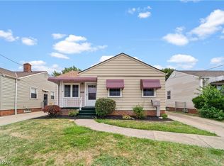 4907 Ridge Rd, Brooklyn, OH 44144