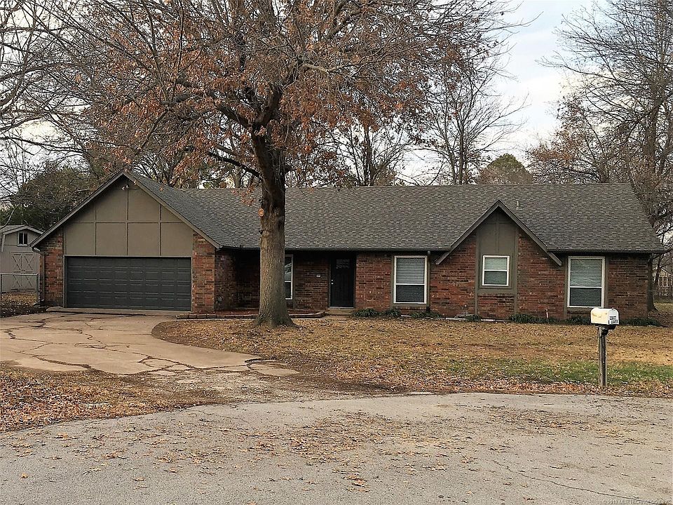 1st image of 23903 E 75th St S