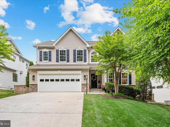 2205 Westmoreland St, Falls Church, VA 22043
