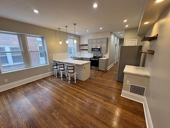 5th image of 4120 Wyoming St #1E