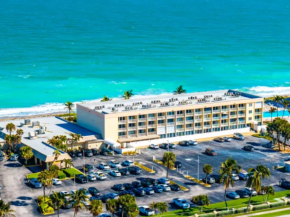 9800 S OCEAN Drive #212, Jensen Beach, FL 34957