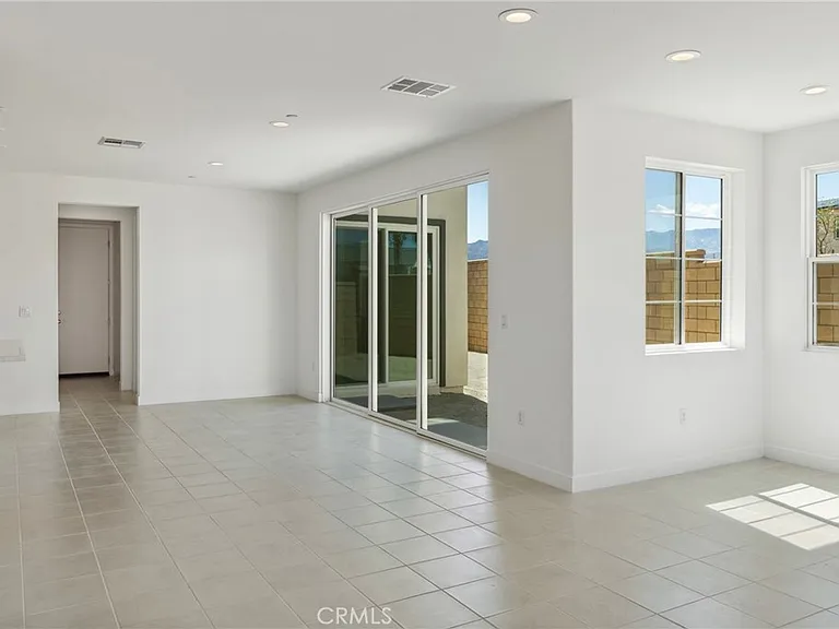 75234 Buckley Dr — Photo 2
