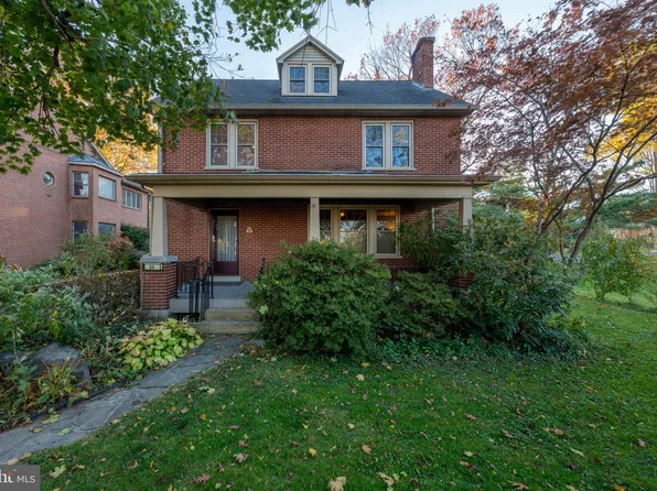 20 Charles Rd, Lancaster, PA 17603