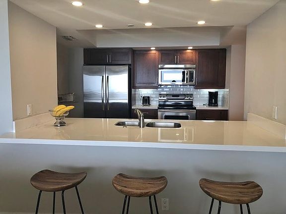4th image of 3000 N Ocean Dr #16