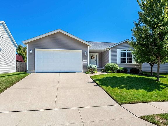 2nd image of 6813 Silvercreek Dr