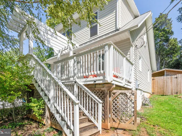 169 Gaines St, Warrenton, VA 20186