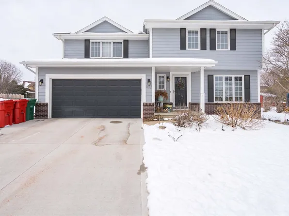 402 NW Winterberry St, Ankeny, IA 50023