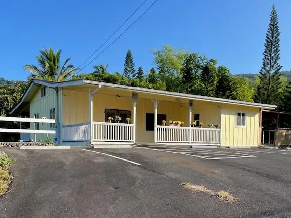 82-5674 Kahau Pl, Captain Cook, HI 96704