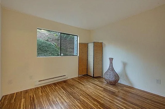 12517 NE 23rd Pl — Photo 10