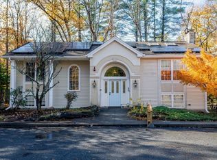 449 Berlin St, Clinton, MA 01510