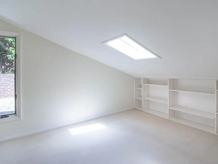 3503 Redwood Ct — Photo 66