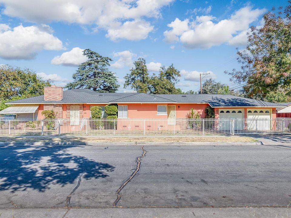 1st image of 412 W Floradora Ave