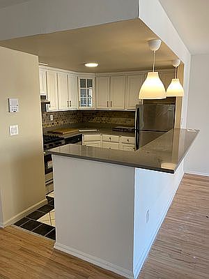 3rd image of 110-06 72nd Ave #4