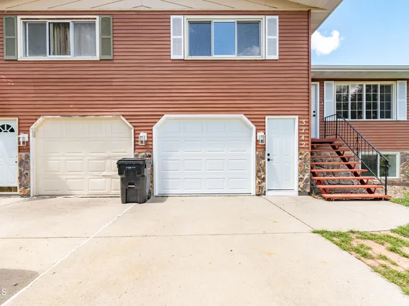 3742 W Regent Dr, Bismarck, ND 58504