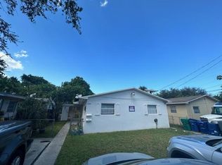 2501 NE 184th Ter, North Miami Beach, FL 33160