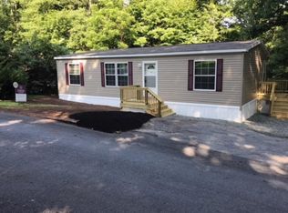 18 Acorn Ln, Boyertown, PA 19512