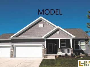 8216 N 171st Avenue Cir, Bennington, NE 68007