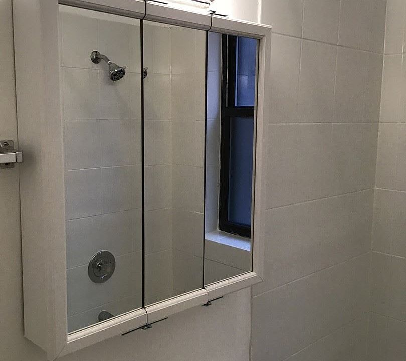 1st image of 7147 S Bennett Ave APT 1S