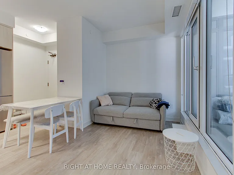 70 Princess St #312B — Photo 15