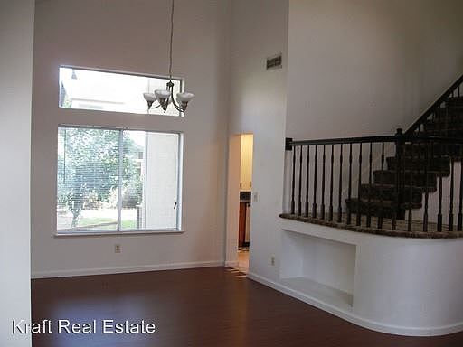2nd image of 8201 Surrey Park Ct