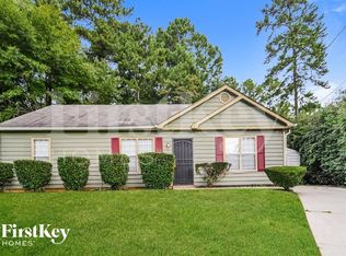 211 Antebellum Ct, Riverdale, GA