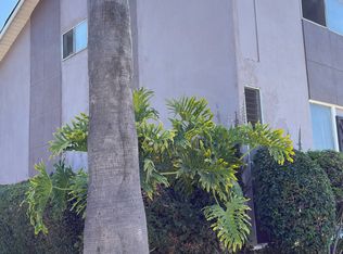 704 W 105th St APT 2, Los Angeles, CA 90044