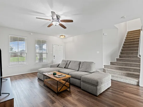 10565 Wild Meadow Way, Fort Worth, TX 76108