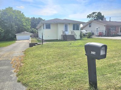 5137 160th St, Oak Forest, IL, 60452