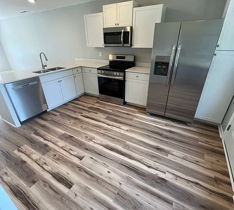 5th image of 107 Alexander Ln #C