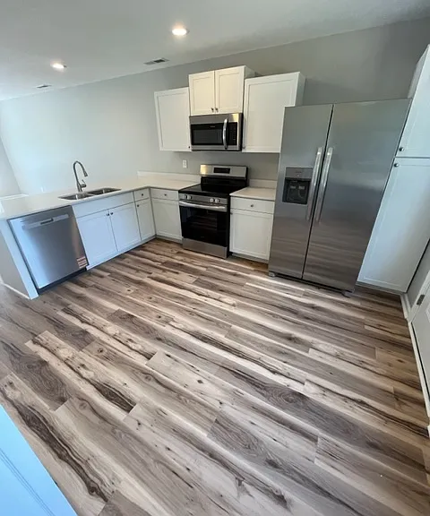 107 Alexander Ln #C — Photo 5