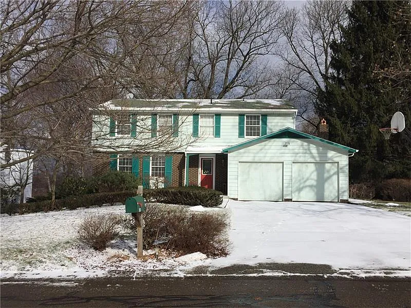 164 Pilgrim Dr photo 1
