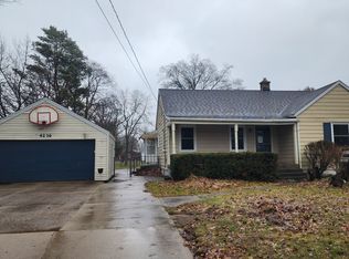 4236 Hunsberger Ave NE, Grand rapids, MI