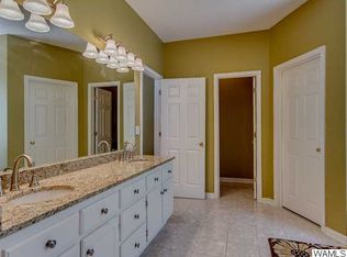 1671 Medlar Dr, Tuscaloosa, AL 35405