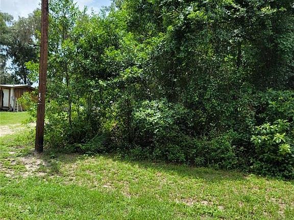 3rd image of 10584 E Boblink Ln
