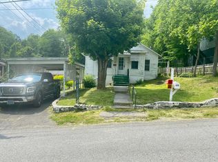 409 Maple St, Lewisburg, WV 24901