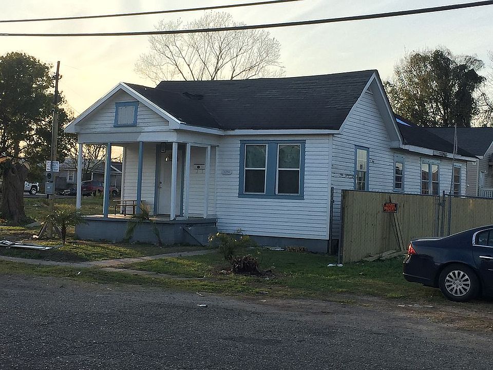 2nd image of 3214 Hollygrove St