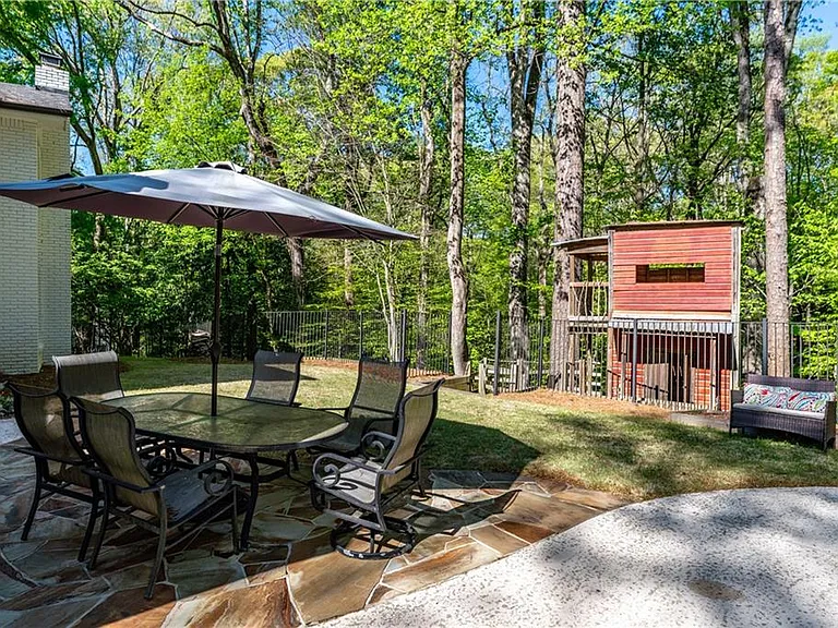 4115 Glen Devon Dr NW — Photo 46