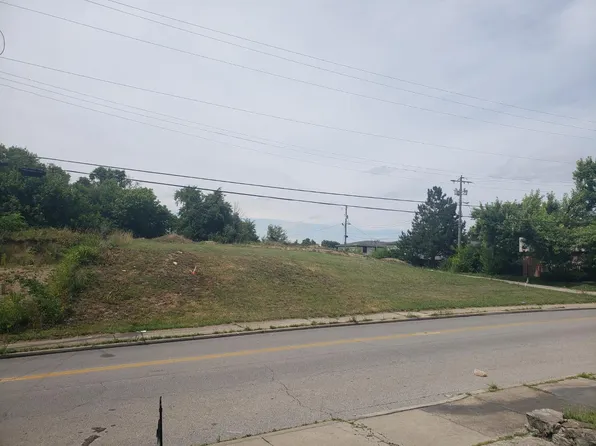 38 Clinton Springs Ave, Cincinnati, OH 45217
