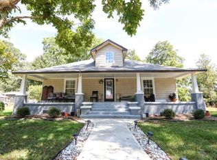 302 W 5th St, Iuka, MS 38852