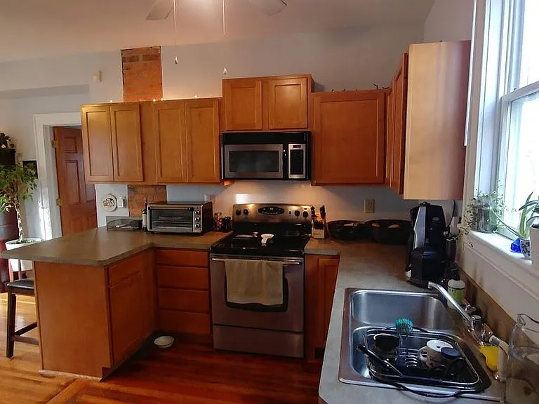 2431 Deming Ave — Photo 10