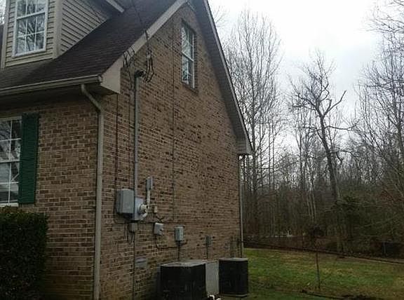 4th image of 814 Shelton Cir